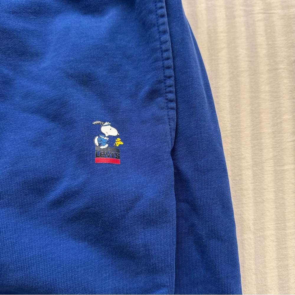 Levi's Blue Peanuts Collaboration Joggers - Picture 5 of 9